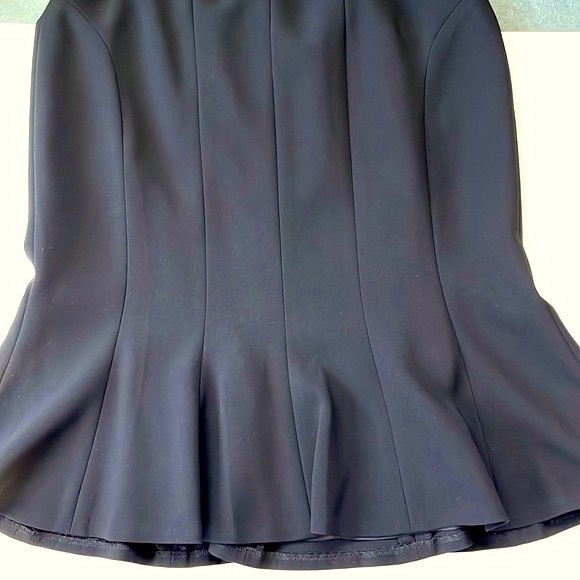 Ann Taylor Black Flare Skirt, Fully Lined, Size 4P - Picture 6 of 11